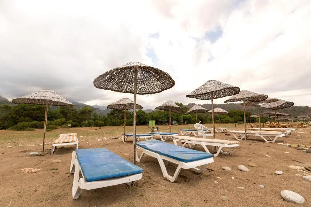 Secret Garden Hotel & Bungalows