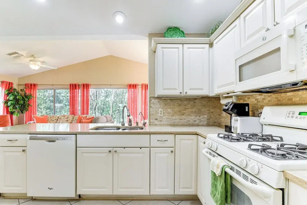 Single-Story Home with Golf Cart in The Villages