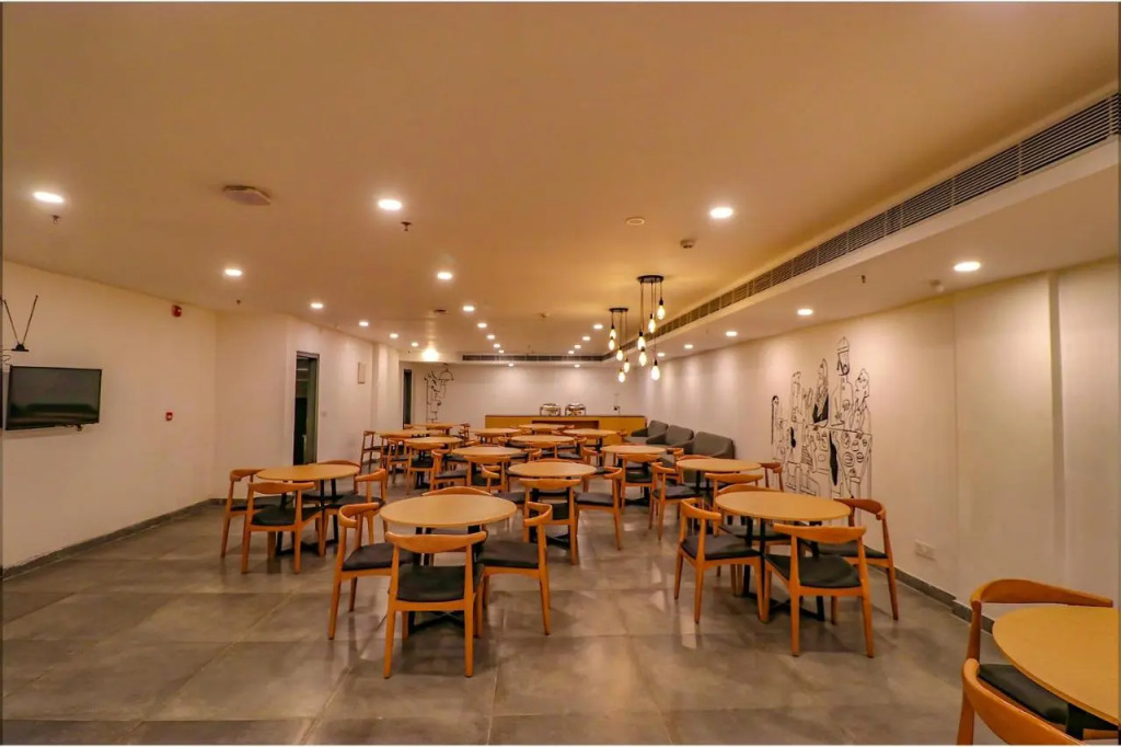 FabHotel Hargobind Enclave