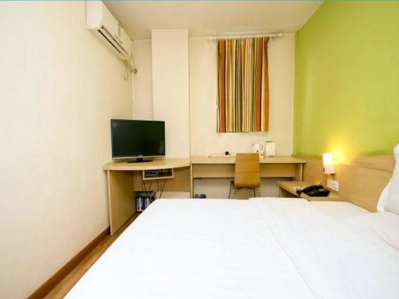 7 Days Inn Xian Jin Hua Road Tong Hua Gate Subway Station