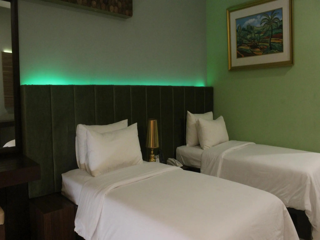 Sutan Raja Hotel & Convention Centre Kotamobagu