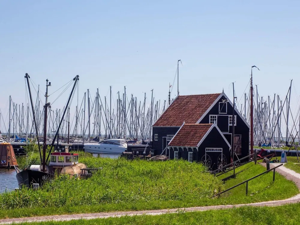Sustainable Holiday Home on the Ijsselmeer