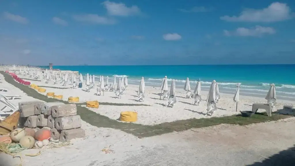 1or2 Ground Chalets 2 Bedrooms villa114 Green Beach