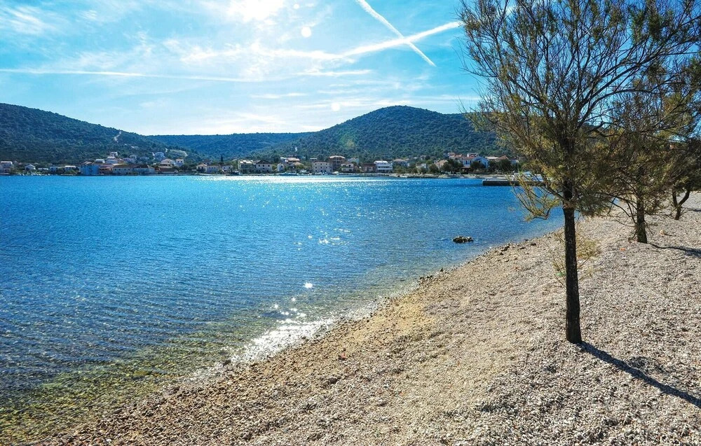 Awesome Home in Vinisce With Outdoor Swimming Pool, Wifi and 5 Bedrooms