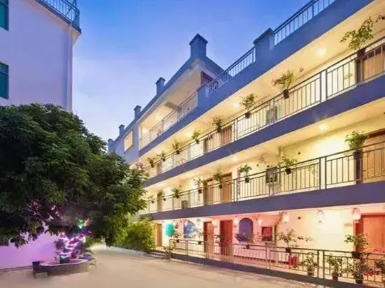 Suiyue Shiguang Inn (Sanya Yalong Bay)