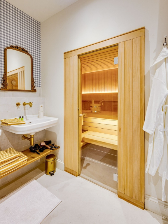 Luxury Private Sauna in Historic Bruges