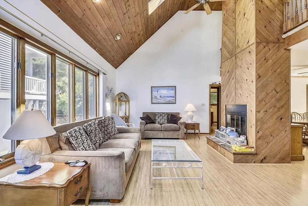 103 Anchorage Drive by Long & Foster