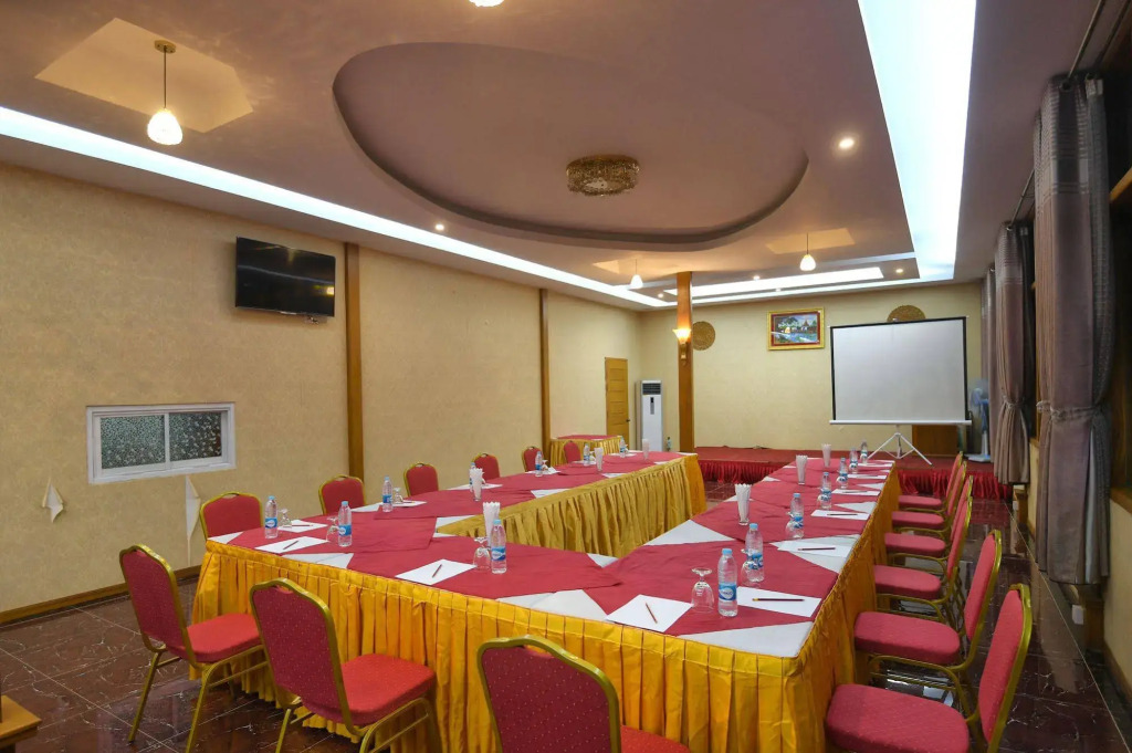 Bagan Emerald Hotel