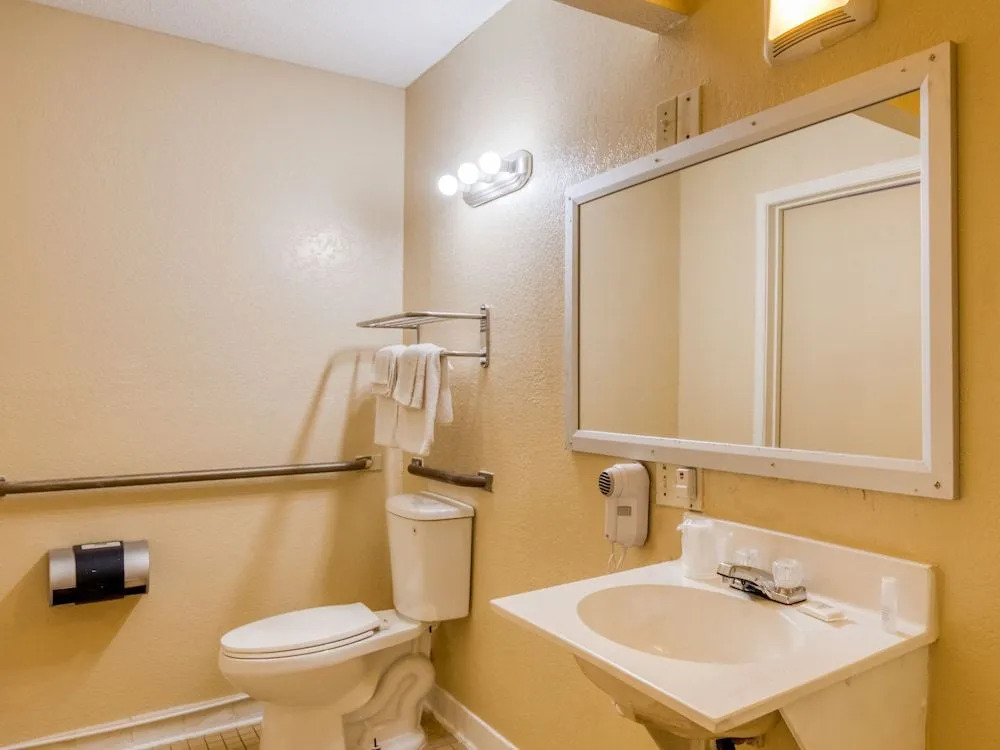 Haven Inn & Suites