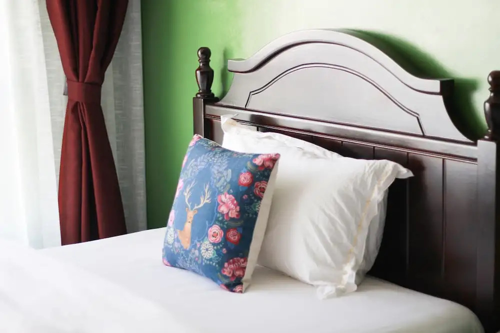 The Time On the Cloud Theme Inn