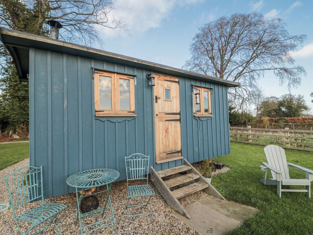 Honeysuckle Hut, Potto Grange Farm