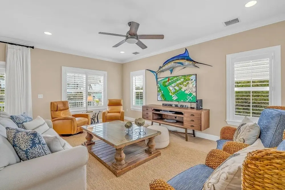 The Point at Coral Lagoon, Rare End of Canal Villa townhouse