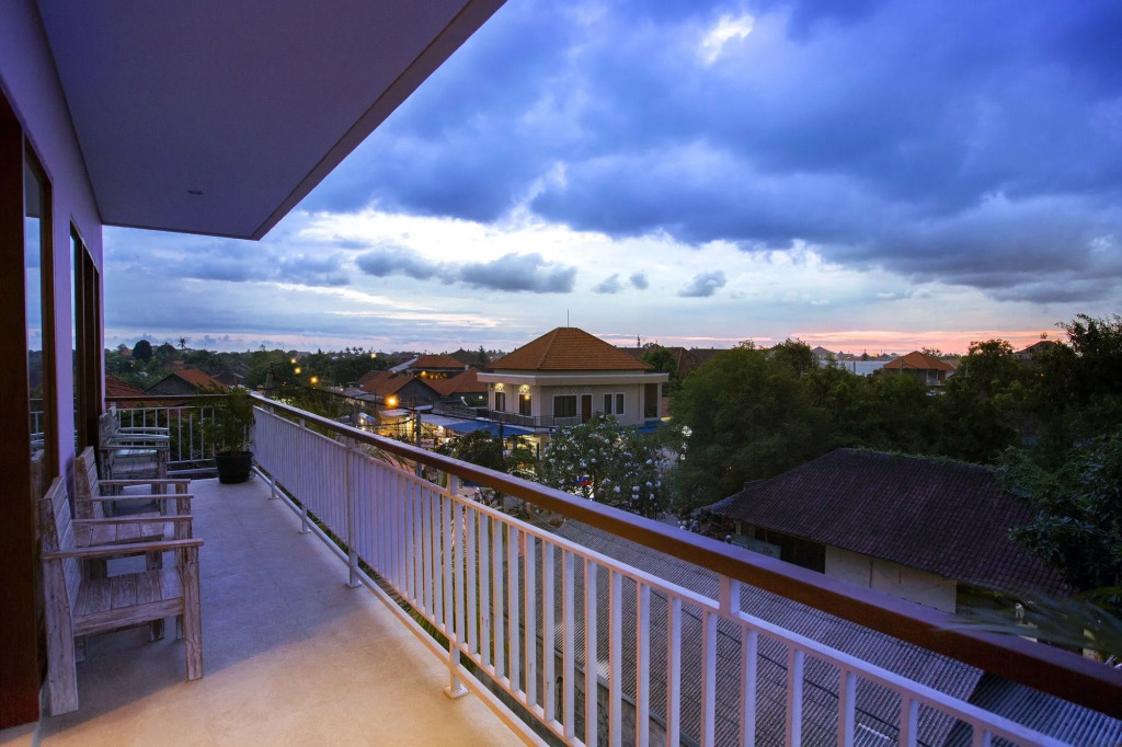 Home 21 Bali