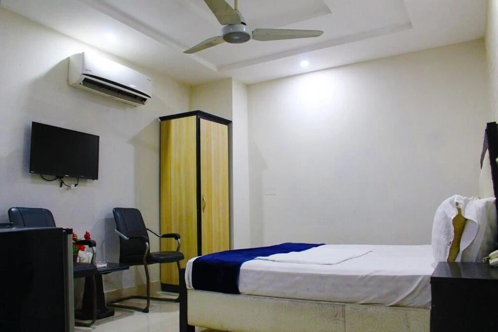 Hotel Tulip Inn Lahore