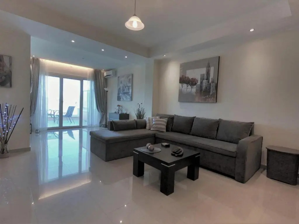 Sunshine Home 1 with Sea View