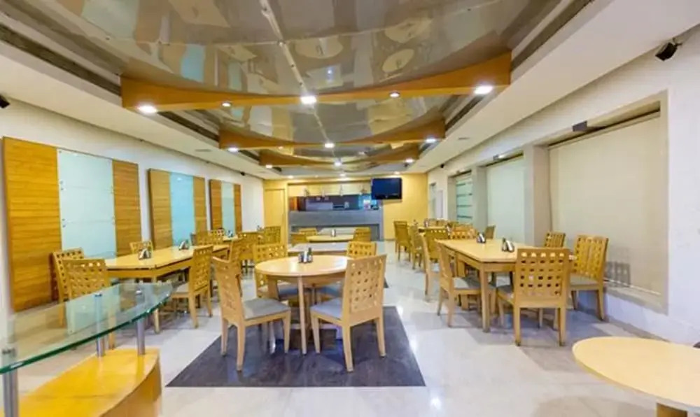 Sukh Hotel
