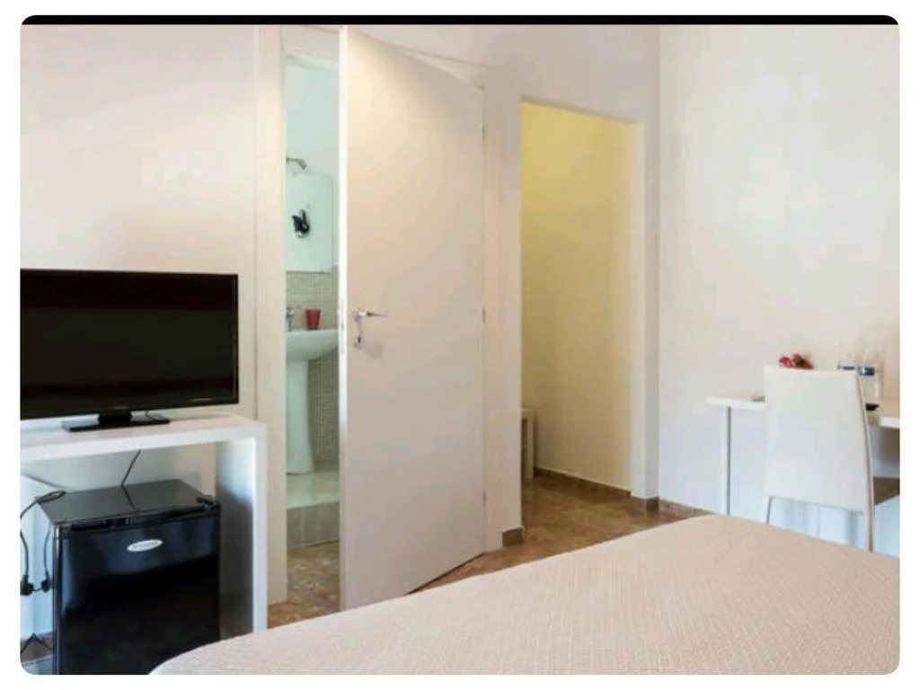 Bed & Breakfast Fontanarossa Airport -Private Parking