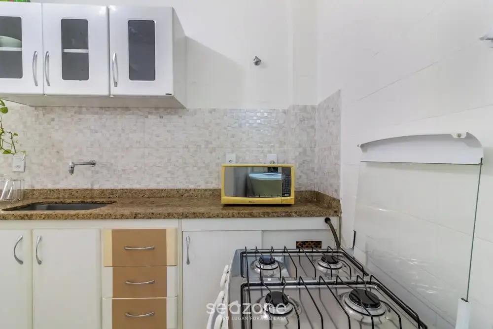 Cozy Apt 350m From Praia do Forte Ecf0306