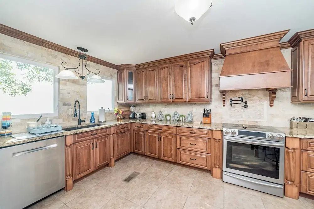 Panorama by Avantstay Unparalleled Views, Deck w/ Hottub, Game Room Pool Table
