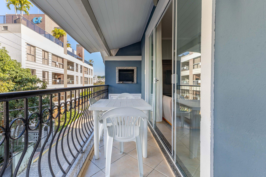 Excelente Apartamento 190m da Praia de bombinhas - 3 dorms 6 pessoas