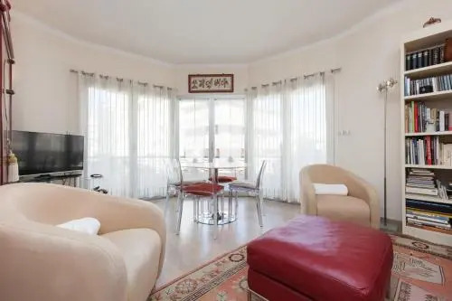 50m from the Croisette two steps from the legendary Carlton in Cannes