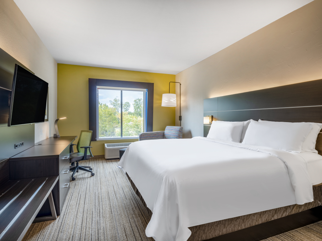 Holiday Inn Express Hotel & Suites Beaumont Northwest by IHG