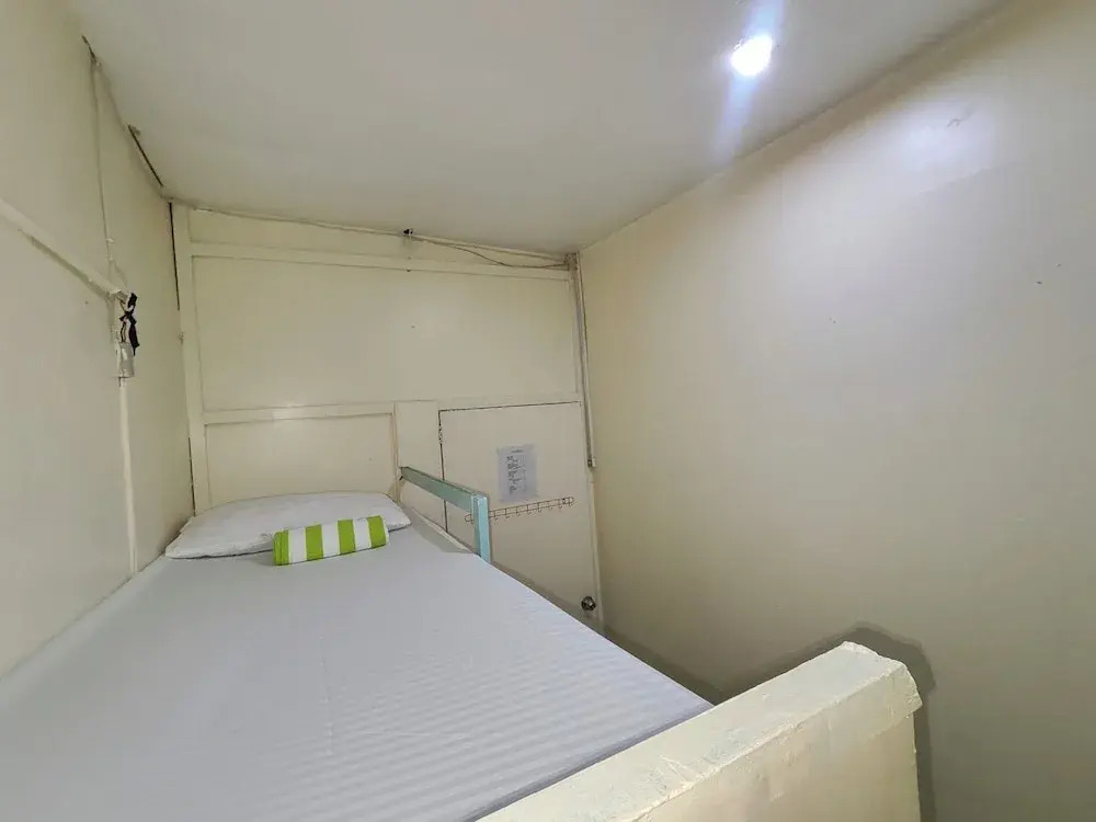 Resorts Side Hostel near Shangrila