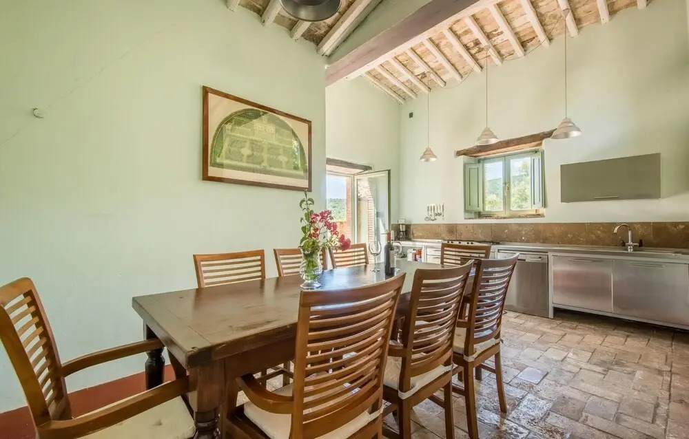 Awesome Home in Belforte - Radicondoli With 4 Bedrooms, Private Swimming Pool and Outdoor Swimming Pool