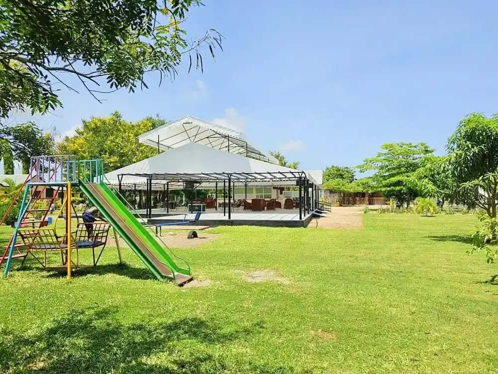 Remarkable 10-bed Cottages in Bagamoyo