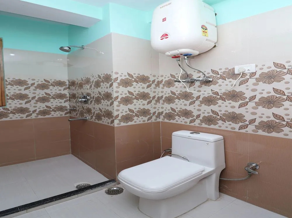 OYO 13743 Home Modern 2BHK Near Mall Road