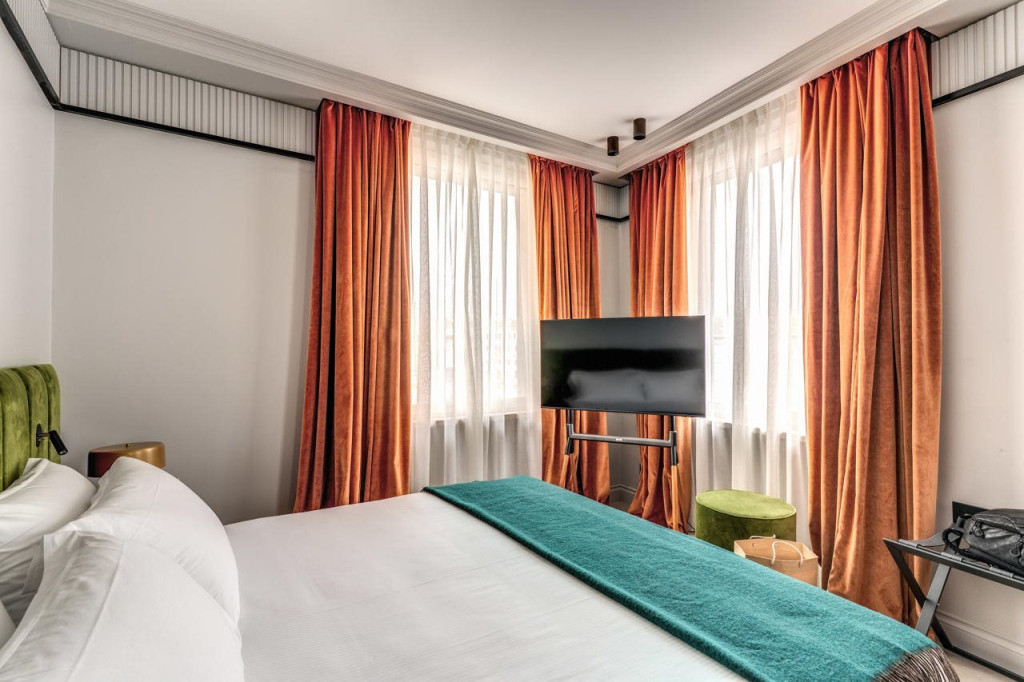 Santa Maria Maggiore Suites Apartments