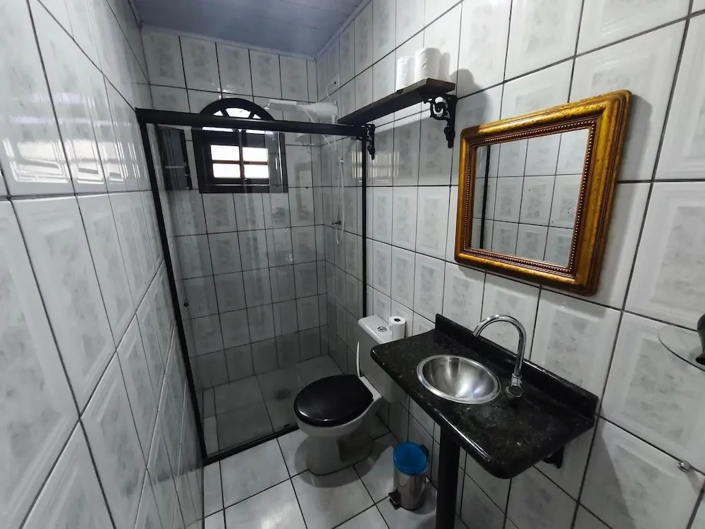 House With 2 BRs and Barbecue in Ubatuba Jao0368
