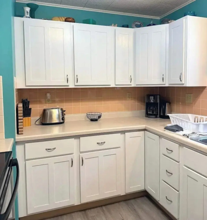 Brandy Bay Hideaway: Pet Friendly Retreat