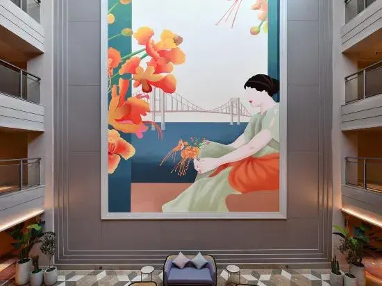 Julaier Hotel (Shantou Mixc High-speed Railway Station)