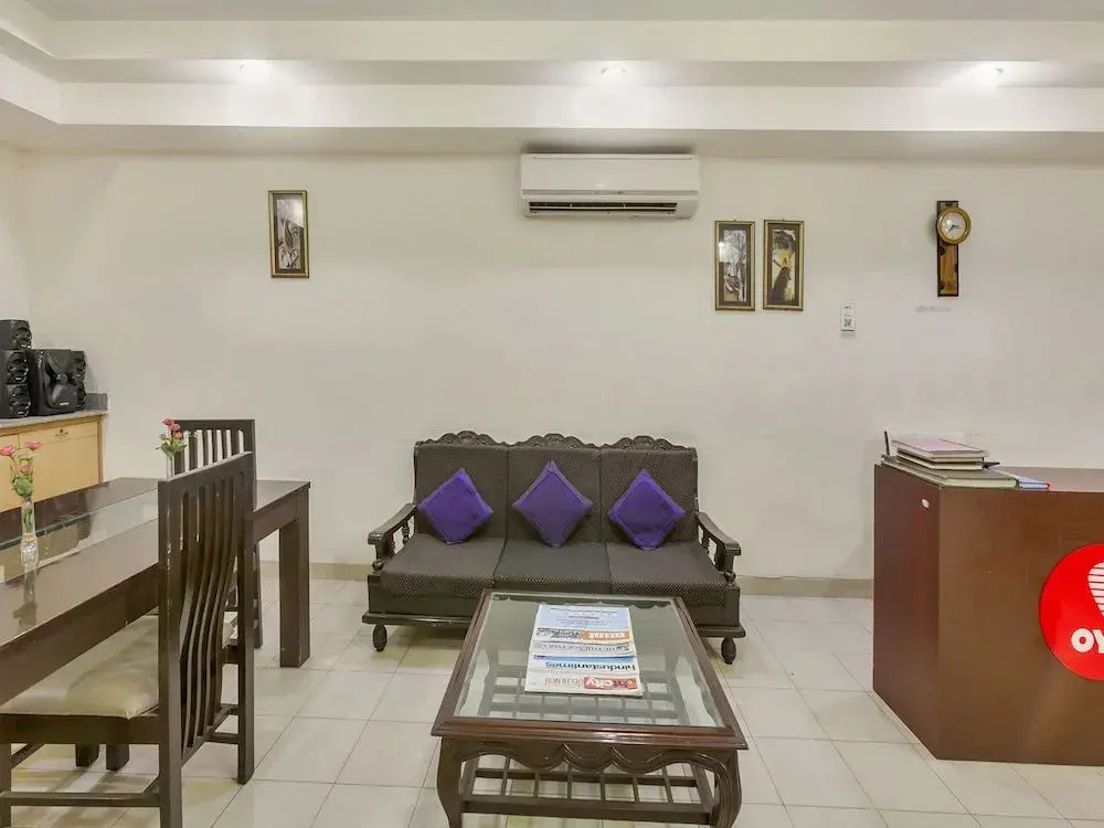 OYO 9071 Comfort Zone Guest House