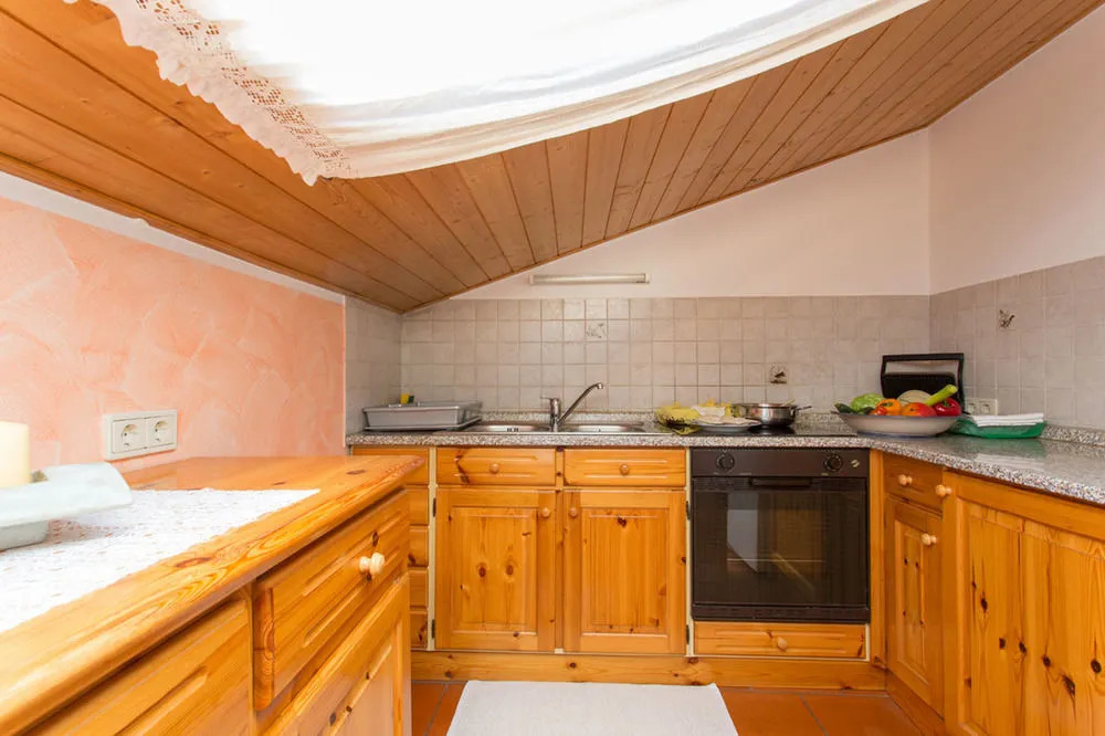 Residence Obermoarhof - Family Apartments with Pool & Playground