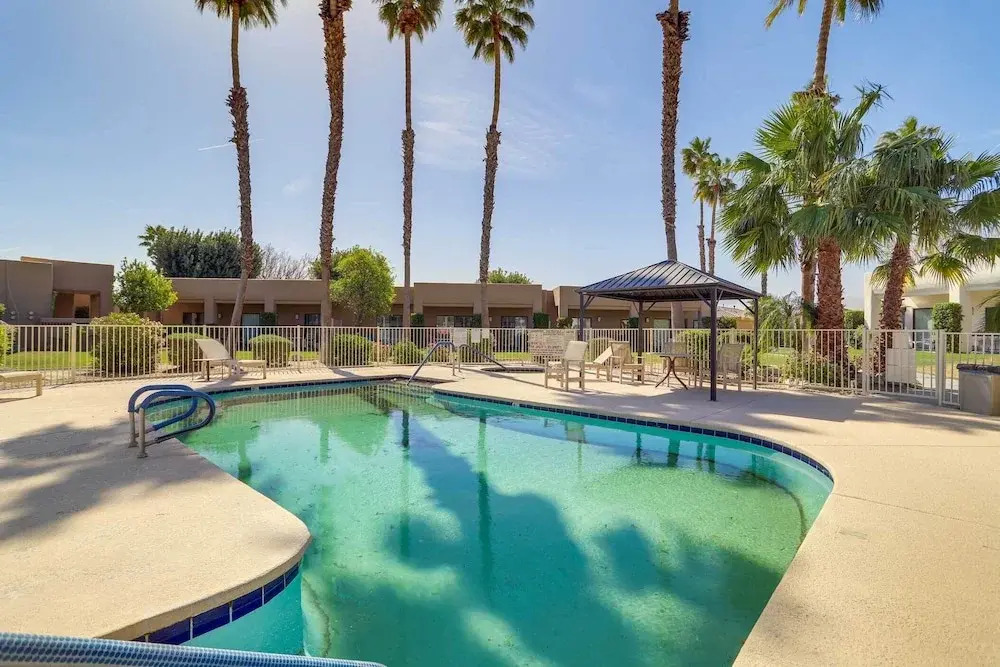 11 Mi to Coachella Valley: Pet-friendly Home!