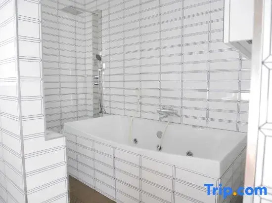 Windy Pool Villa Pattaya Private Entire house