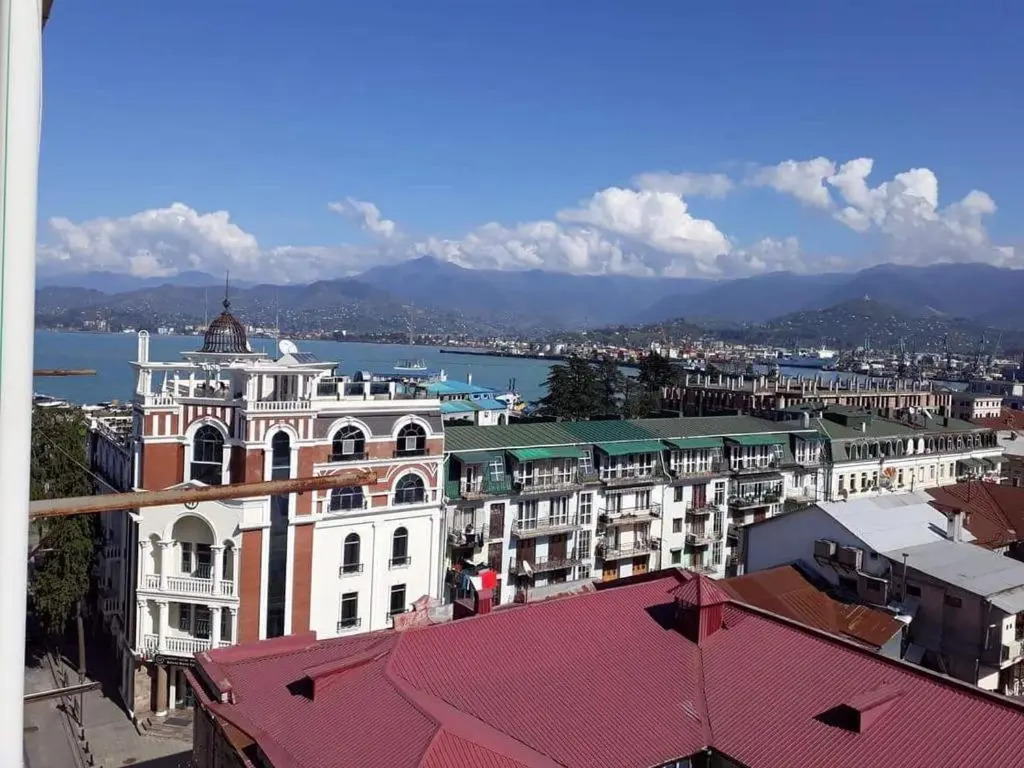 apartment on melashvili 4 old batumi