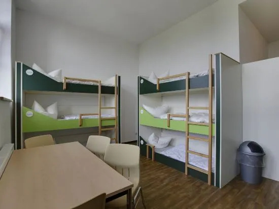 Younior-Hotel