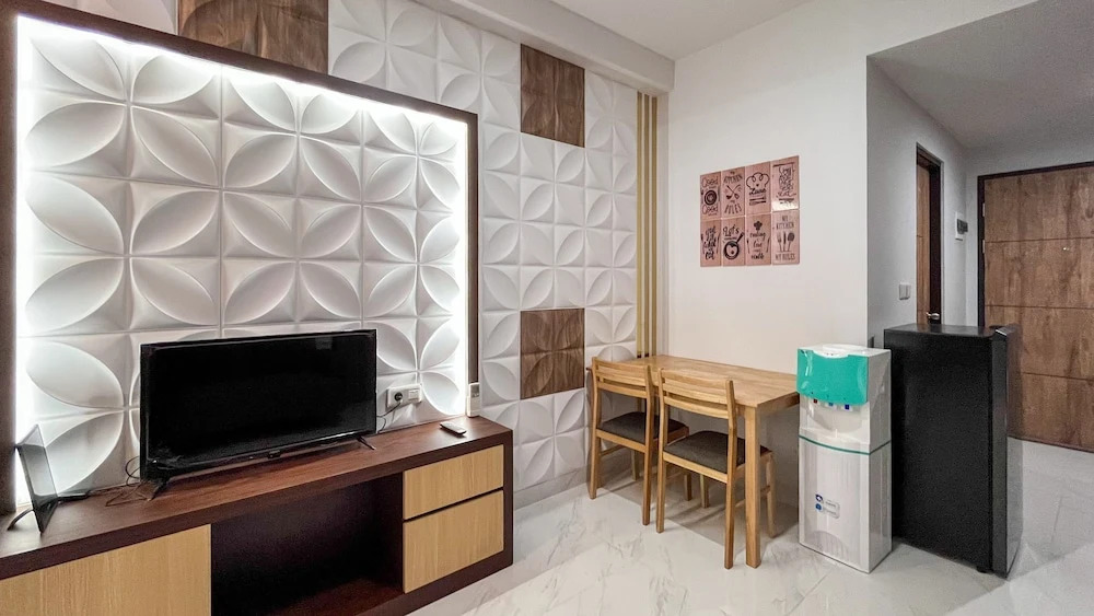 Spacious 2Br At Delft Ciputra Makassar Apartment
