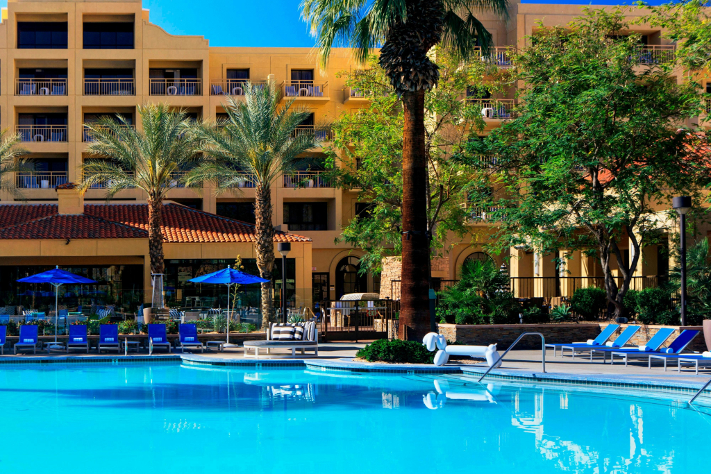 Renaissance Palm Springs Hotel