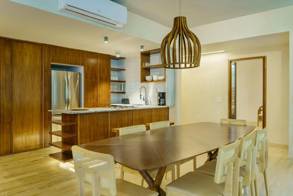 106 Beautiful Garden Apartment with Private Pool