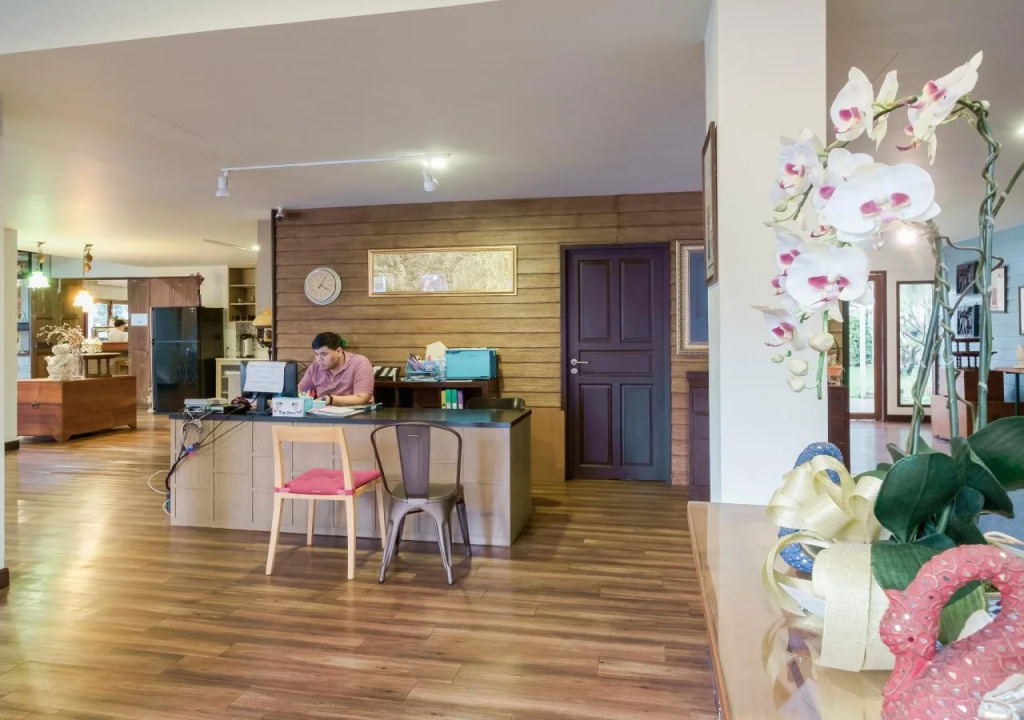 Baan Khun Nine Hostel Wangdoem