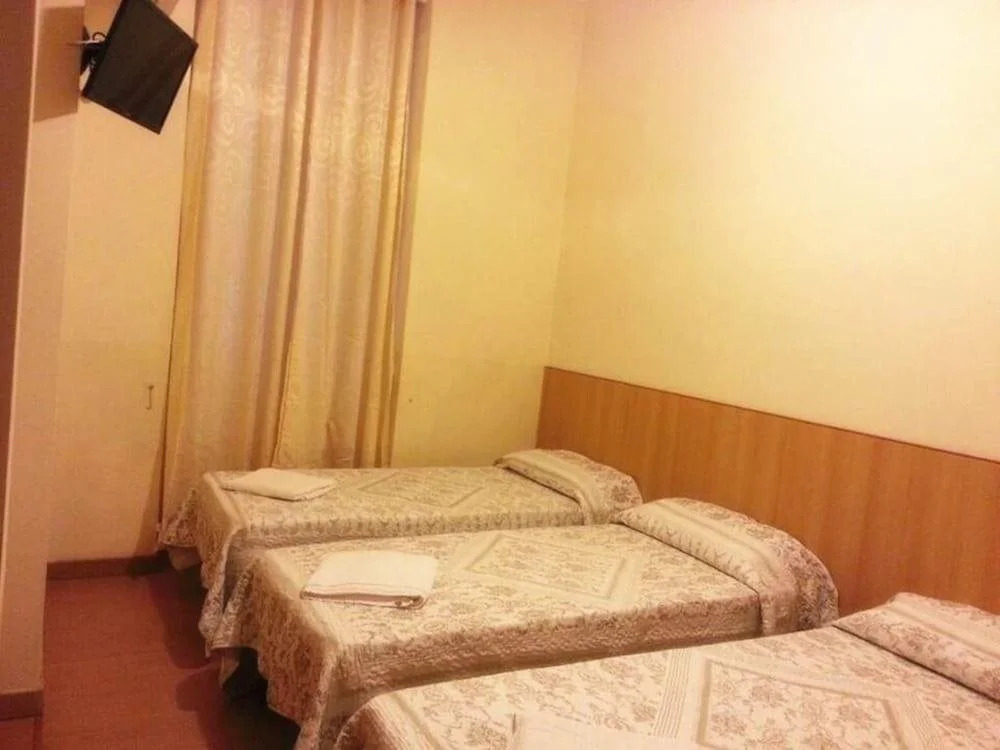 ROMA PARADISO GUEST HOUSE