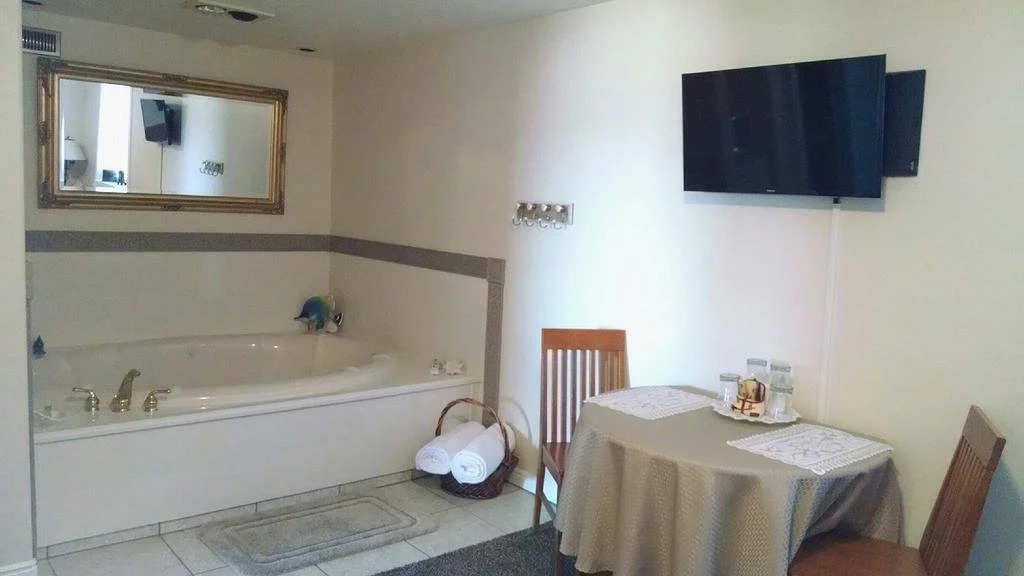 Lazy Inn Bed and Breakfast