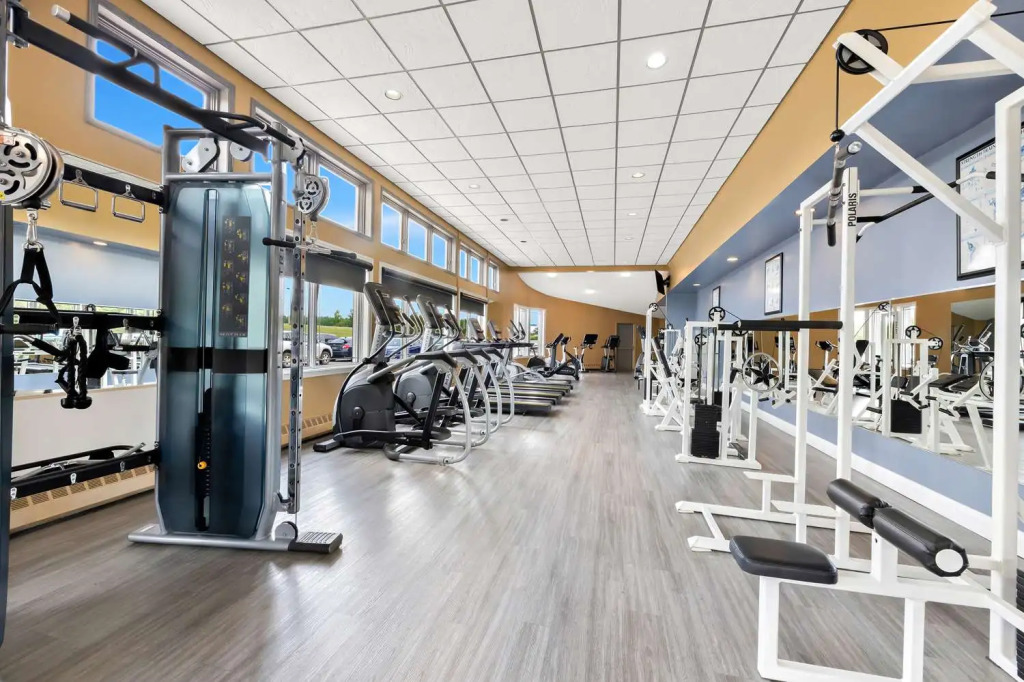 Best Western Plus NorWester Hotel & Conference Centre