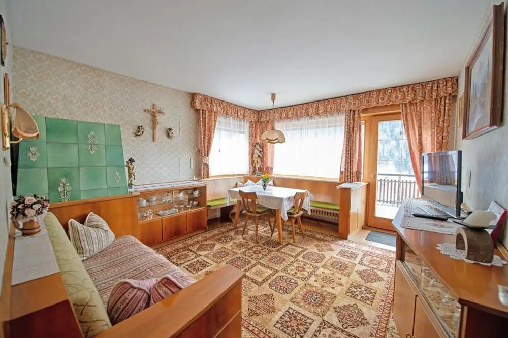 Apartment Raieta