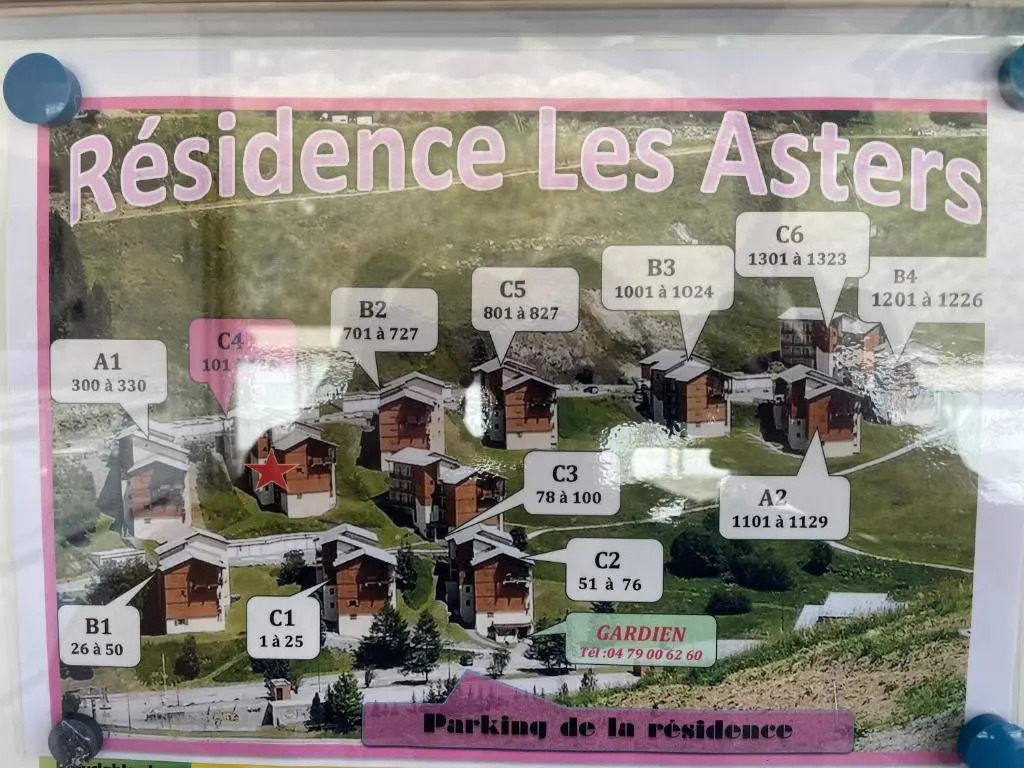 Appartement pour 6 personnes au pied des pistes au calme aux Menuires les Asters