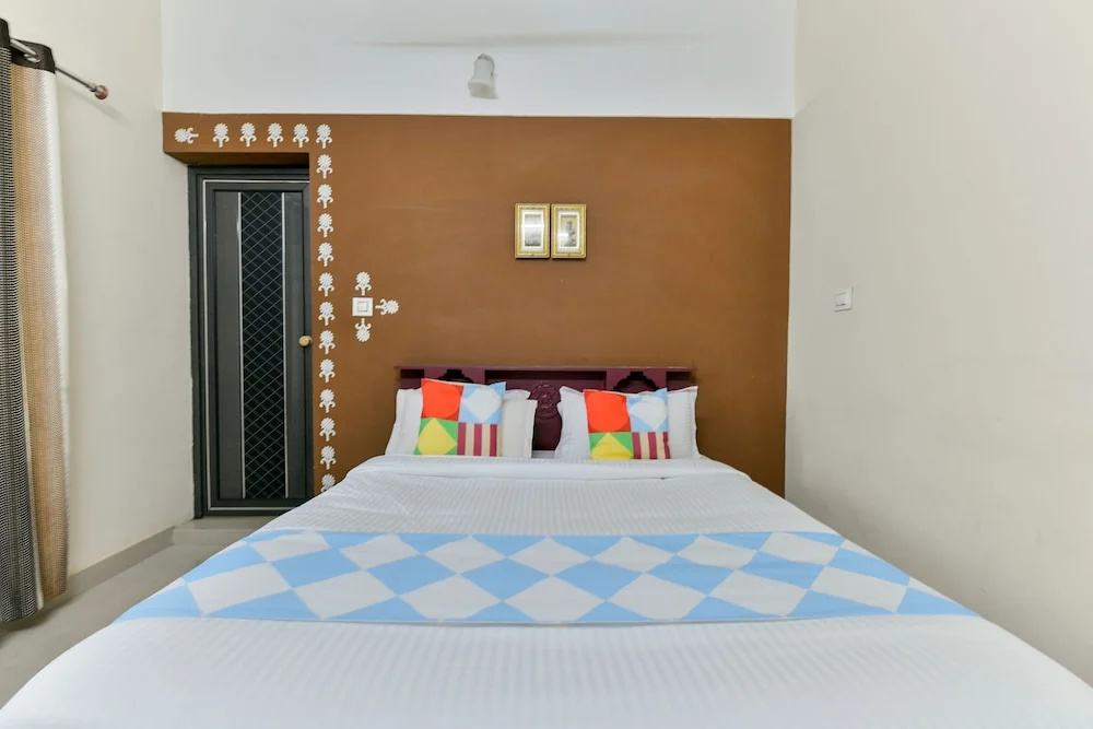 OYO 19135 Home Exotic 2BHK Kalpetta